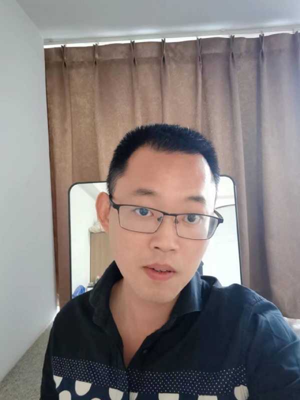 lips11的第一张照片--自贡父母相亲团